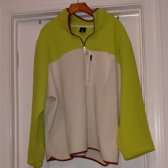 tek gear Jackets & Blazers - NWOT Tek Gear Olive and Cream Fleece Pullover